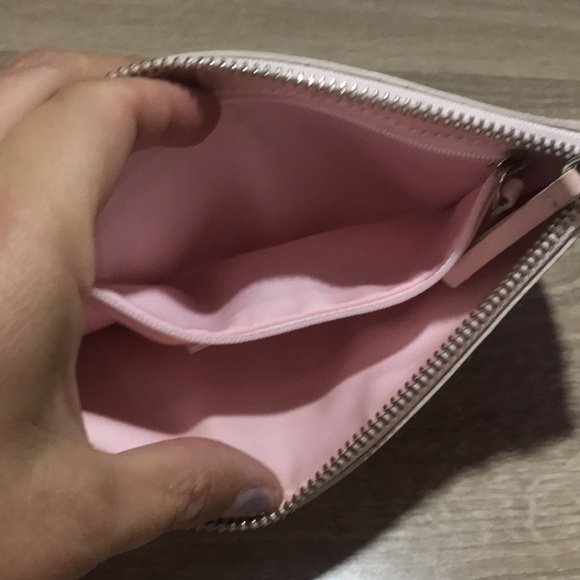 Banana Republic Leather Wristlet baby pink - Picture 5 of 7